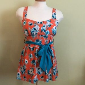 NWT ! Suzy Shier summer top , size L